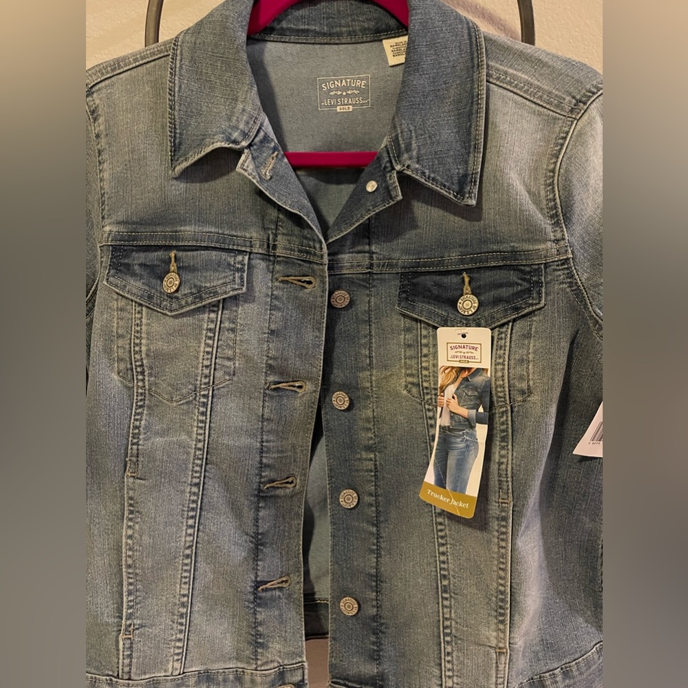 NWT Signature by Levi Strauss & Co. Gold Label Women's Original Trucker Jacket M - Picture 6 of 6